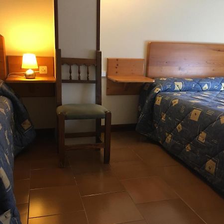 B&B Yeguada La Parrilla 埃斯科里亚尔 外观 照片