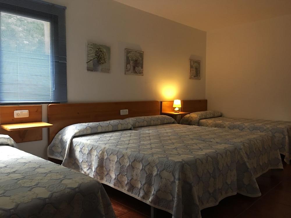 B&B Yeguada La Parrilla 埃斯科里亚尔 外观 照片